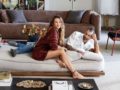 12 Potret Rumah Adam Levine, Satu Lantai Tapi Mewah Penuh Pajangan Seni