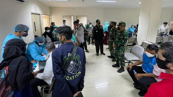 Serbuan Vaksinasi Massal Terus Dikebut