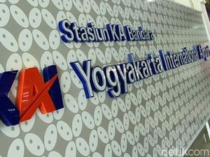 Jalur Kereta Bandara YIA Sudah Beroperasi, tapi Masih Terbatas Jalur Kereta Bandara YIA Sudah Beroperasi, tapi Masih Terbatas