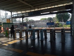 Ganjil-Genap Jakarta, Stasiun Sudimara Sepi Penumpang Pagi Ini