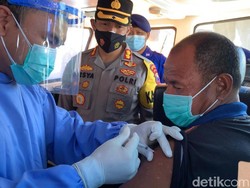 Ratusan ABK dan Nelayan di Probolinggo Jalani Vaksinasi COVID-19