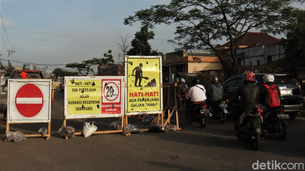 Contra Flow Diberlakukan Imbas Perbaikan Saluran Air di Jalan Garut-Bandung