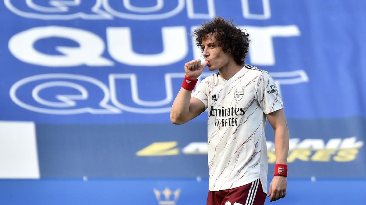 Mantan pemain Chelsea dan Arsenal David Luiz memberikan tanggapan menohok atas kritik-kritik Jamie Carragher. (Foto: Getty Images/Pool)