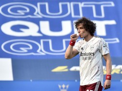 Respons Jleb David Luiz Usai Dikritik Carragher