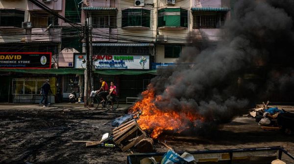 Foto: Ancaman Perang Saudara di Myanmar