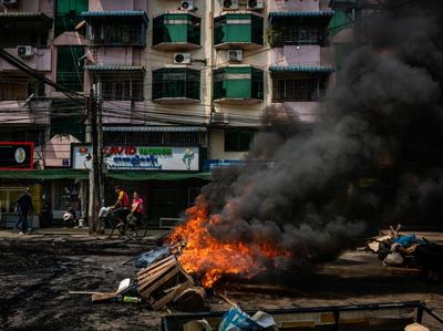 Foto: Ancaman Perang Saudara di Myanmar
