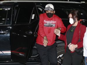 Jerinx SID Masih Berupaya untuk Damai dengan Adam Deni Jerinx SID Masih Berupaya untuk Damai dengan Adam Deni