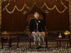 Prosesi Pemakaman Mangkunegara IX Sesuai Adat Dinasti Mataram Islam Prosesi Pemakaman Mangkunegara IX Sesuai Adat Dinasti Mataram Islam
