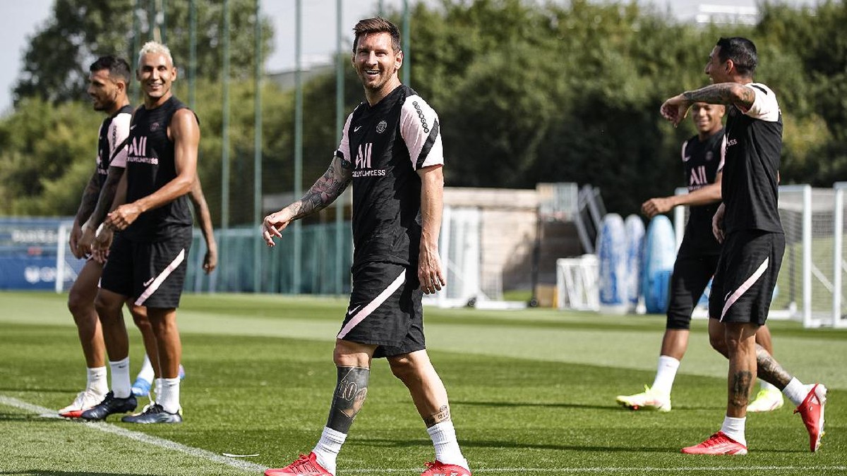 Lionel Messi Mulai Latihan di PSG, Kapan Bisa Main? Foto: dok. Paris Saint-Germain