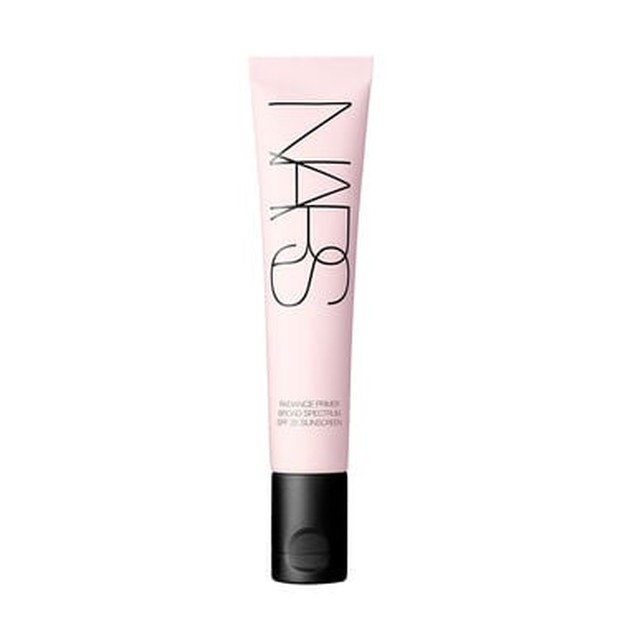 NARS Radiance Primer SPF 35 / foto : narscosmetics.com NARS Radiance Primer SPF 35 / foto : narscosmetics.com