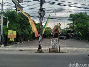Pemkot Tangsel: 2 Tiang Milik PLN yang Makan Jalan Belum Dipindah