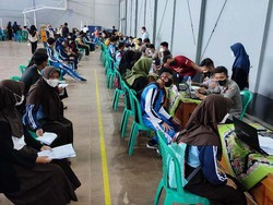 Pelajar di Jakarta Sudah 93% Divaksin, Pemerintah Tetap Geber Vaksinasi