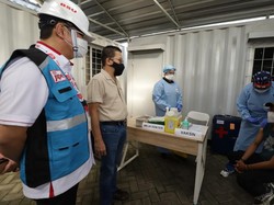 Freeport Beri Vaksin ke Karyawan yang Bangun Smelter Manyar Gresik