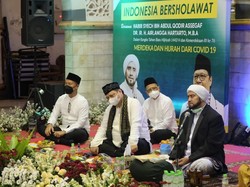 Airlangga Minta Doa Ulama dan Habaib, Berharap Pandemi Segera Berakhir