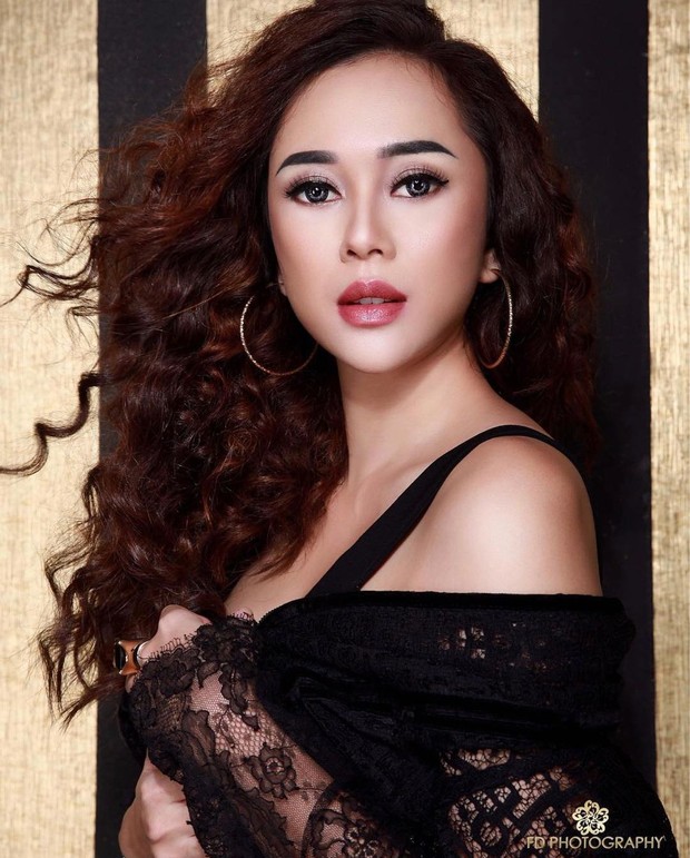 Artis cantik Indonesia/Instagram.com/aurakasih Artis cantik Indonesia