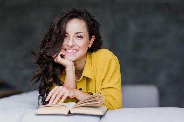 Kepribadian bahagia lebih stabil secara emosional/ Foto: Freepik.com