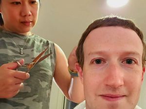 Zuckerberg, Manusia 1.800 Triliun yang Dicukur Istri Sendiri