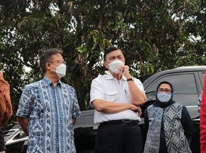Luhut Sebut Aturan Visa 5 Tahun Orang Asing Sedang Diproses Luhut Sebut Aturan Visa 5 Tahun Orang Asing Sedang Diproses