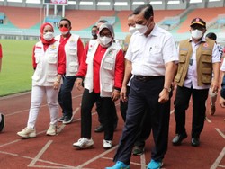 Luhut Ingatkan Bupati Bogor Tambah Fasilitas Isolasi Terpadu
