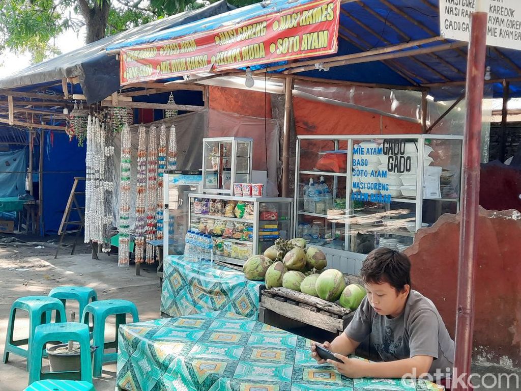 Curhat Pedagang-Pelaku Wisata Karang Bolong: Pemasukan Rp 0