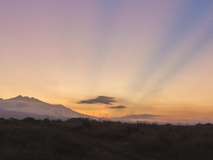 Apa yang Terjadi Jika Matahari Terbit dari Barat?