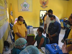 DPD Golkar Jatim Gelar Vaksinasi untuk 1.000 Warga Pacitan