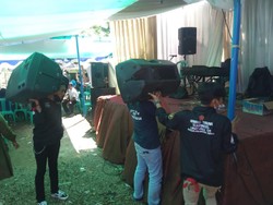 Cegah Kerumunan, Satpol PP Bandung Barat Bubarkan Acara Organ Tunggal