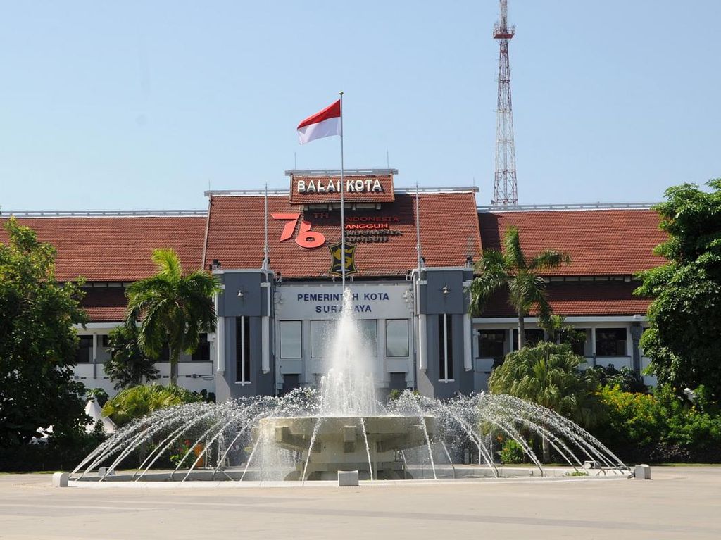 Pandemi Tahun ke-2, Upacara HUT RI di Balai Kota Surabaya Dilakukan Terbatas