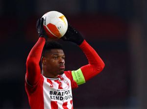 Dumfries Pengganti Sepadan Hakimi di Inter?