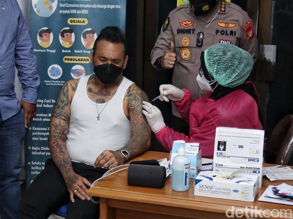 Sebelum Divaksin, Jerinx Akui Pernah Bergejala Covid-19 Sebelum Divaksin, Jerinx Akui Pernah Bergejala Covid-19