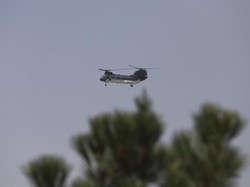 Taliban Merangsek ke Kabul, Diplomat AS Dievakuasi Pakai Heli!