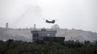 Helikopter AS Wara-wiri di Langit Ibu Kota Afghanistan, Ada Apa?
