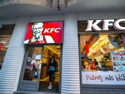 5 Isu Makanan Mengandung Babi yang Bikin Heboh, Hoax atau Benar?