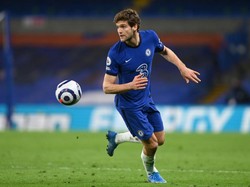 Marcos Alonso juga jadi andalan wing back Conte di eranya melatih Chelsea (Getty Images/Henry Browne)