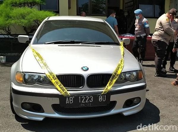 Mobil-Uang Ratusan Juta Jadi Barbuk Pembobolan ATM di Magelang