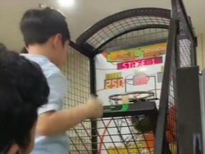 Crazy Rich, 6 Foto Raffi Ahmad Hadirkan Arena Bermain di Rumah Bak di Mall