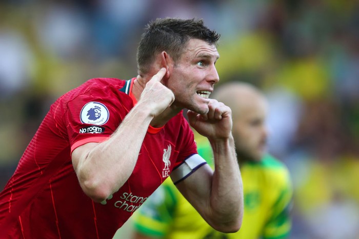 NORWICH, ENGLAND - AUGUST 14: James Milner of Liverpool reacts during the Premier League match between Norwich City and Liverpool at Carrow Road on August 14, 2021 in Norwich, England. (Photo by Marc Atkins/Getty Images)