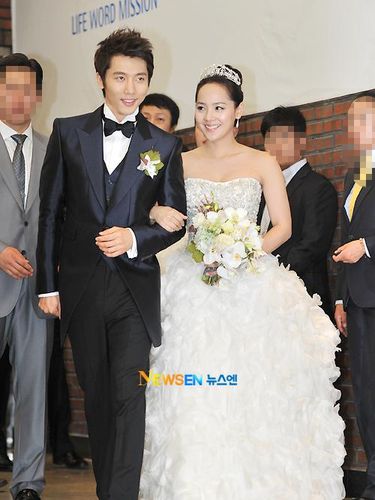 Wedding Dress Impian, Intip Gaun Pernikahan yang Dipakai Artis-Artis Korea Ini!