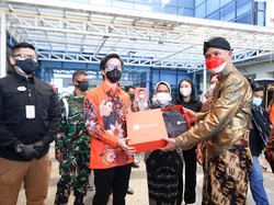 Rayakan HUT Jateng, Ganjar Resmikan Kampus UMKM Bareng Shopee