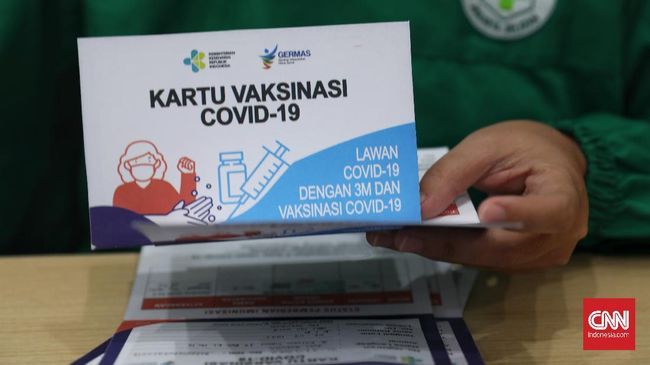 Lebih Waspada yuk, Ini Bahaya Cetak Kartu Vaksin Sembarangan!