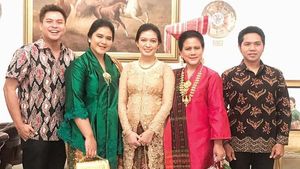 7 Gaya Kebaya Keluarga Jokowi, Bisa Jadi Inspirasi untuk HUT Ke-76 RI
