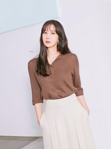 Lee Ji Ah yang awet muda di usia 40-an