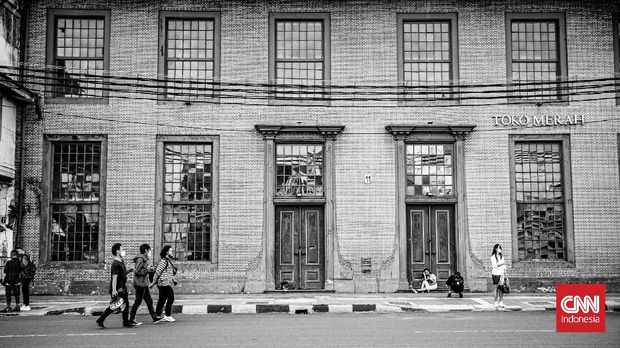 Menepi Sejenak di Kota Tua Hingga Kastil Batavia Kastil Batavia. Letaknya sekarang di Kampung Tongkol, tak jauh dari kawasan Kota Tua, Jakarta Barat. Wilayah ini dulu menjadi pusat kota Batavia. (CNN Indonesia/Adi Maulana)