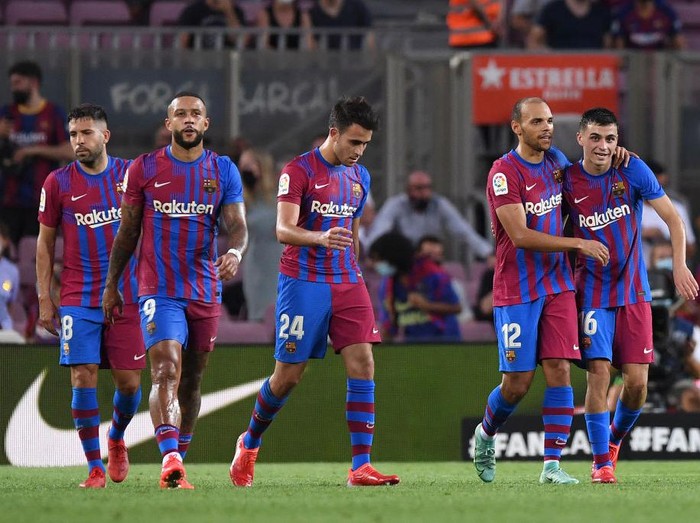 Barcelona menang 4-2 melawan Real Sociedad di laga pembuka LaLiga 2021/2022 setelah kepergian Lionel Messi. Martin 'Lord' Braithwaite tampil gemilang pada laga ini.