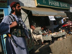 Analisis Pakar soal Logistik Taliban: Uang dari Kokain-Senjata dari Rusia