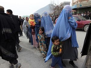 Janji Taliban untuk Perempuan: Tak Wajib Burqa, Bisa Akses Pendidikan Tinggi