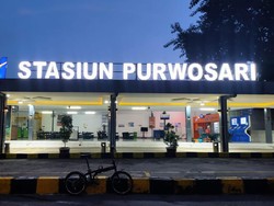 Nyepur dan Gowes Seli: Mencicipi Nasi Liwet Bu Sukini di Purwosari