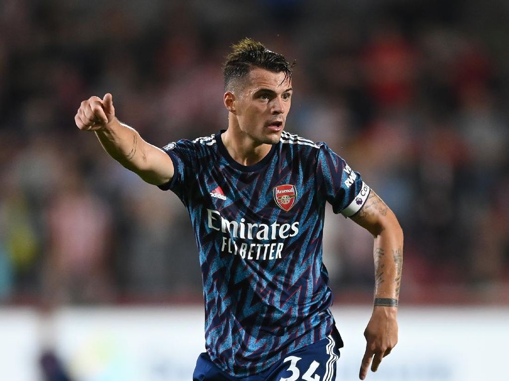 Granit Xhaka Sudah Teken Kontrak Baru di Arsenal? Granit Xhaka Sudah Teken Kontrak Baru di Arsenal?