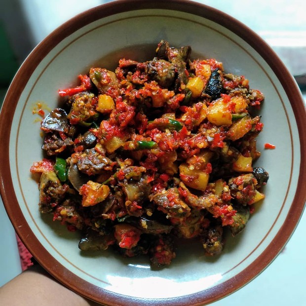 Lauk sambal kentang hati/Foto: Instagram.com/nitha_you