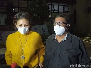 Nikita Mirzani Tak Larang Para Mantan Suami Bertemu Anak, tapi Ada Syarat Nikita Mirzani Tak Larang Para Mantan Suami Bertemu Anak, tapi Ada Syarat